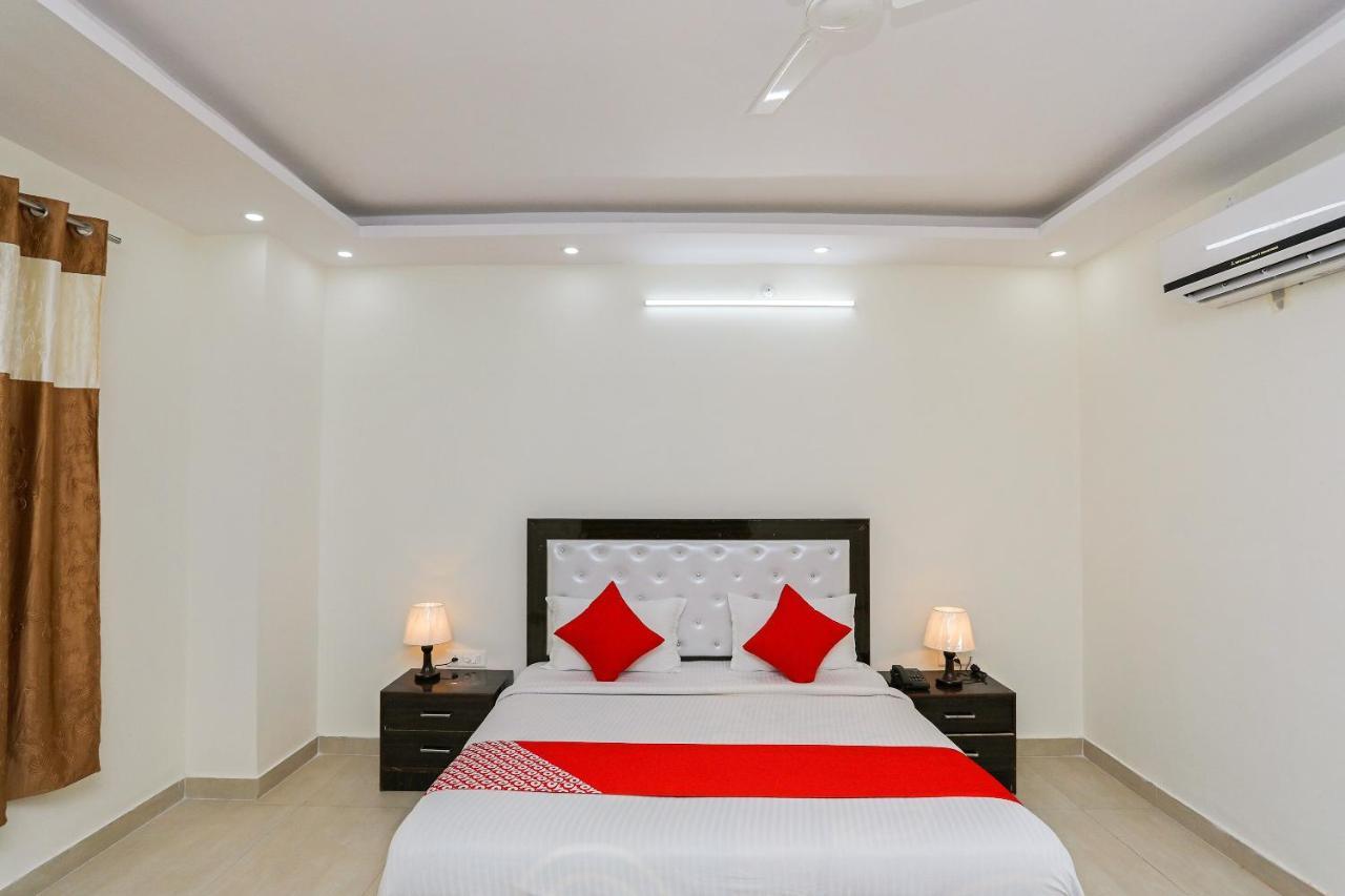 Oyo 35511 Hotel Park View Rohtak Exterior photo